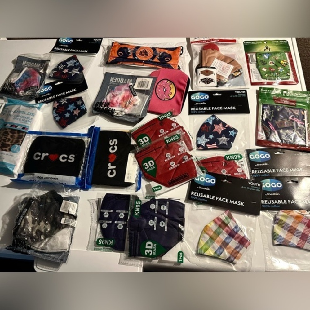 Face Mask brand new reseller lot bundle kids adults crocs Steve madden